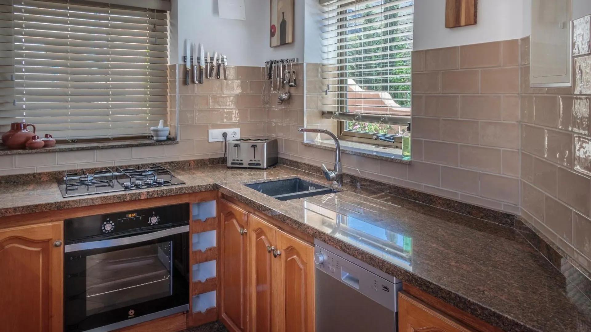 Holiday home Casa De La Roca - A Beautiful 2 Bed/2 Bath Detached Villa Almeria